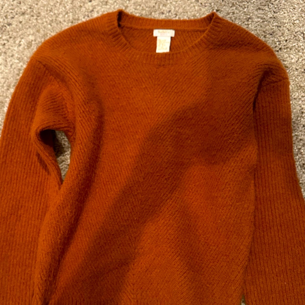 Forever 21 girls sweater